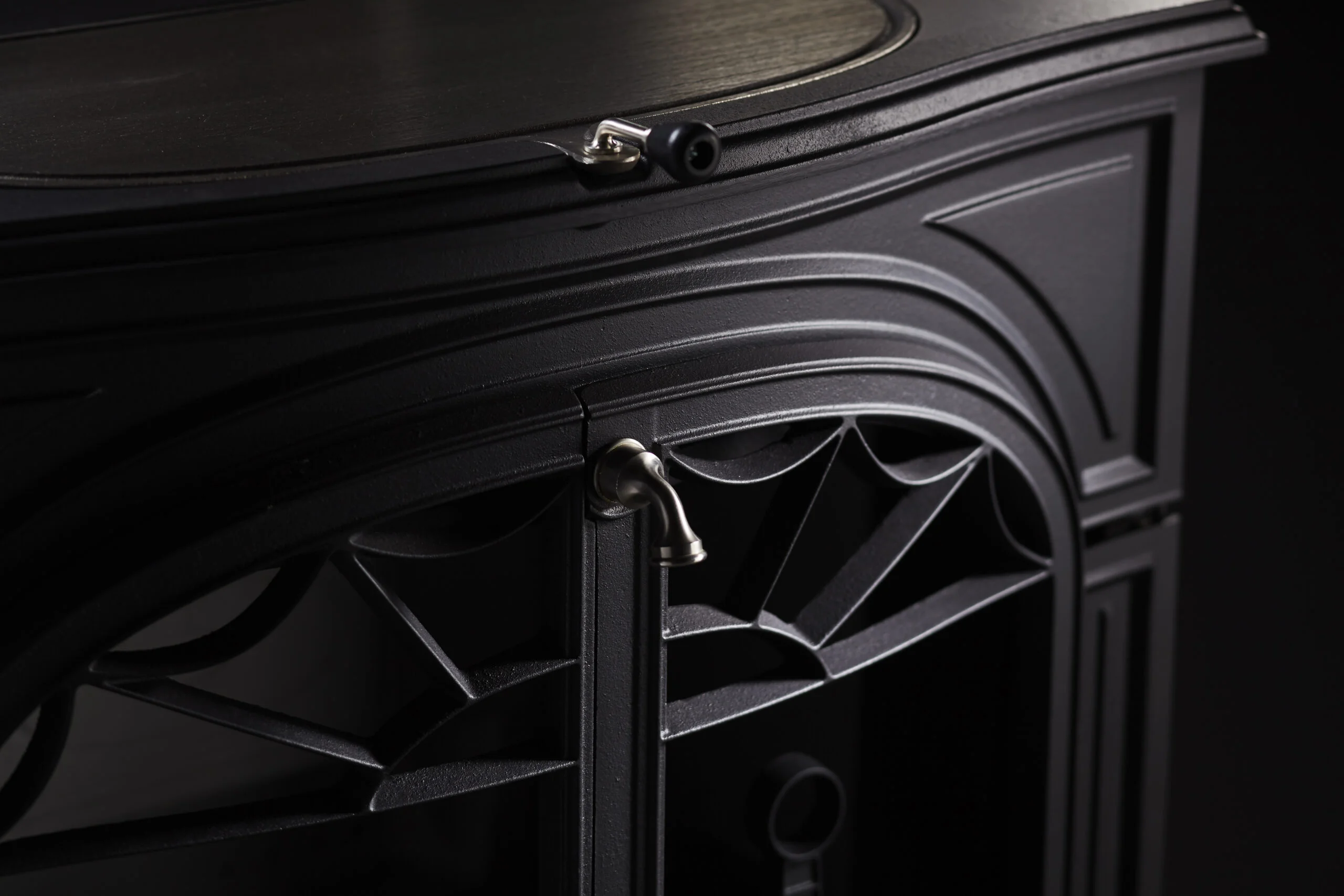 Vermont Castings Defiant Wood Stove - The Heating Lodge