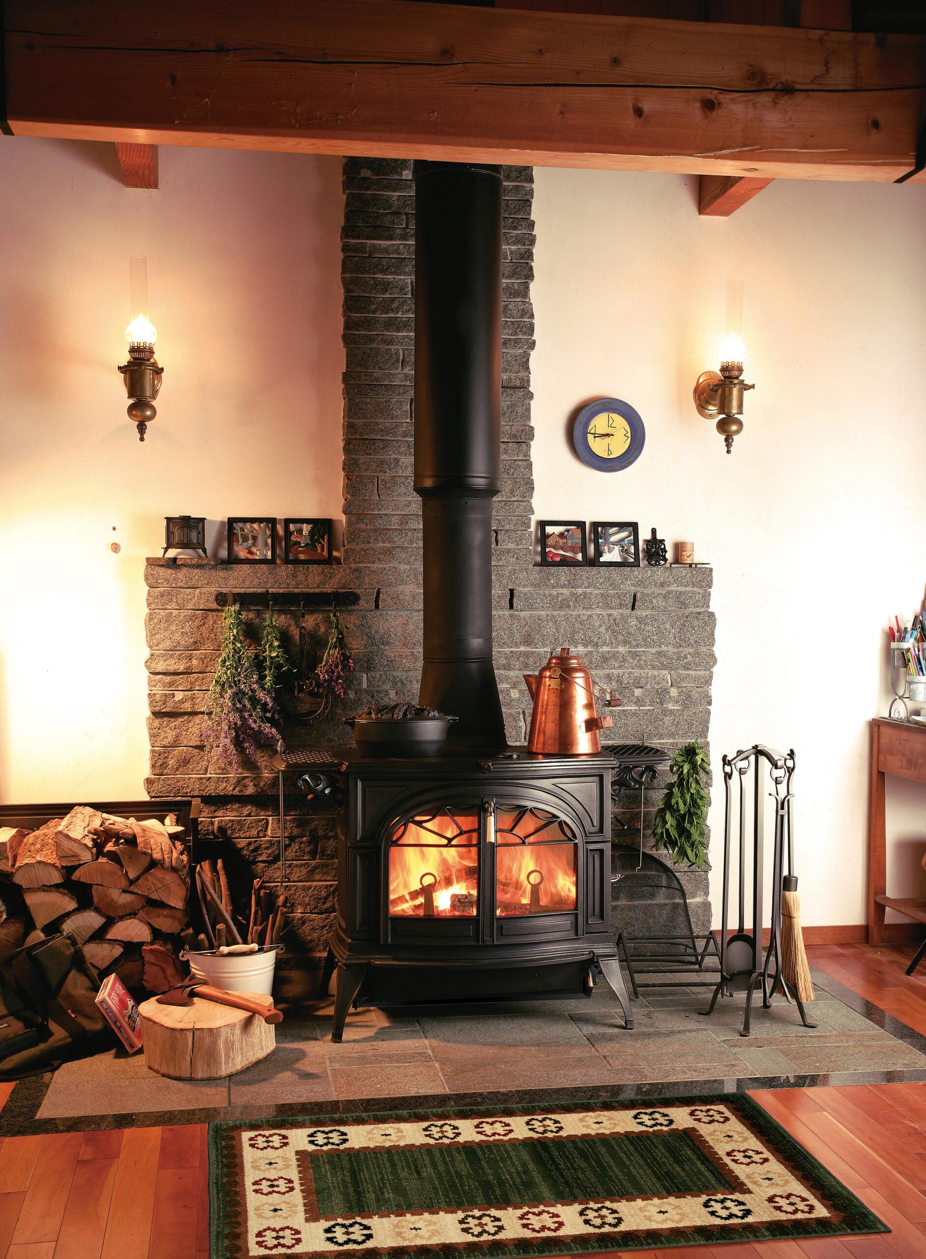 Vermont Castings Dauntless Wood Stove - Fireside Hearth & Home