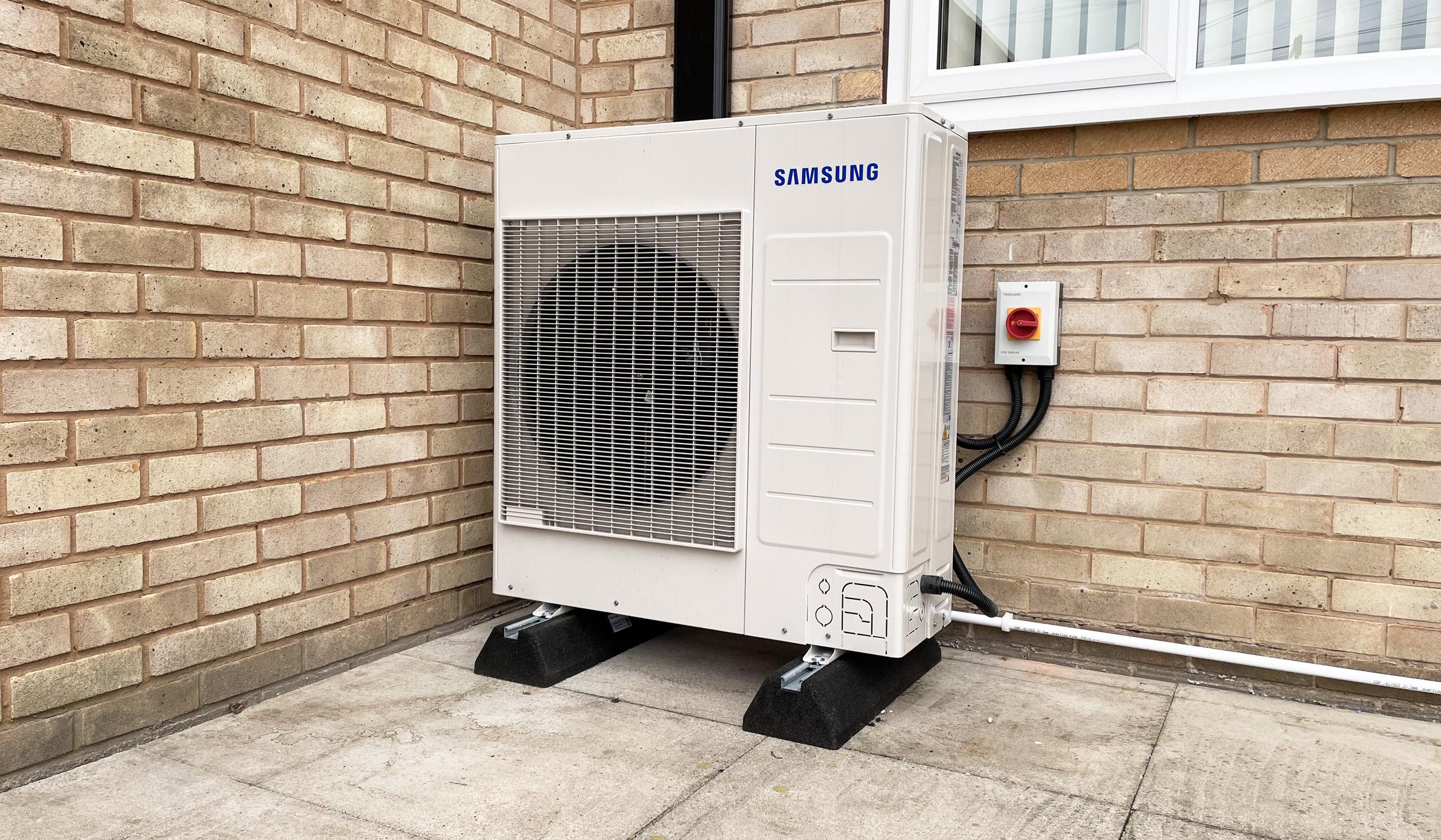 Samsung Heat Pumps - The Heating Lodge