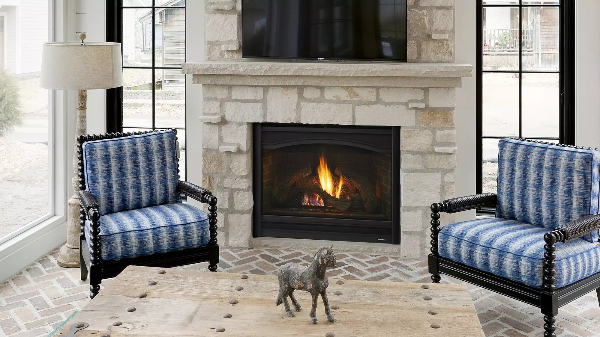 Heat n Glo 8000 Series Fireplace - The Heating Lodge